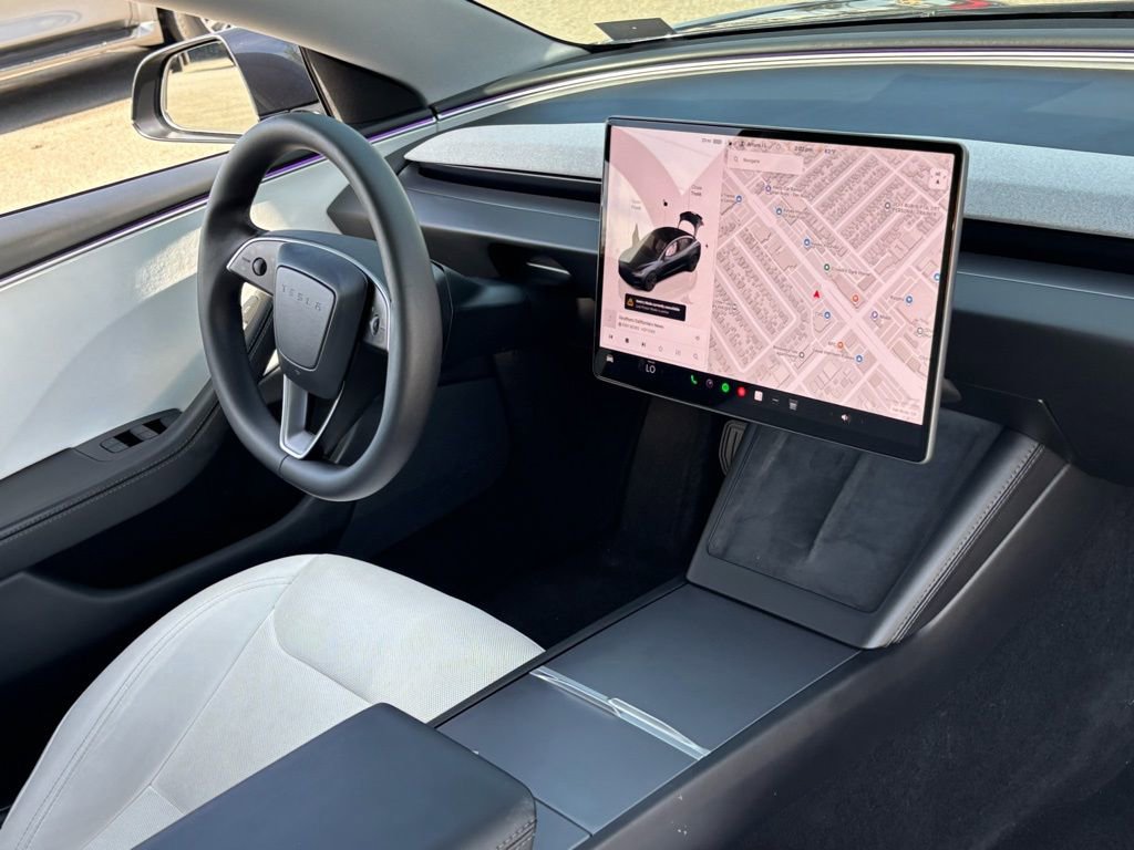 Used 2025 Tesla Model 3 Long Range image 31