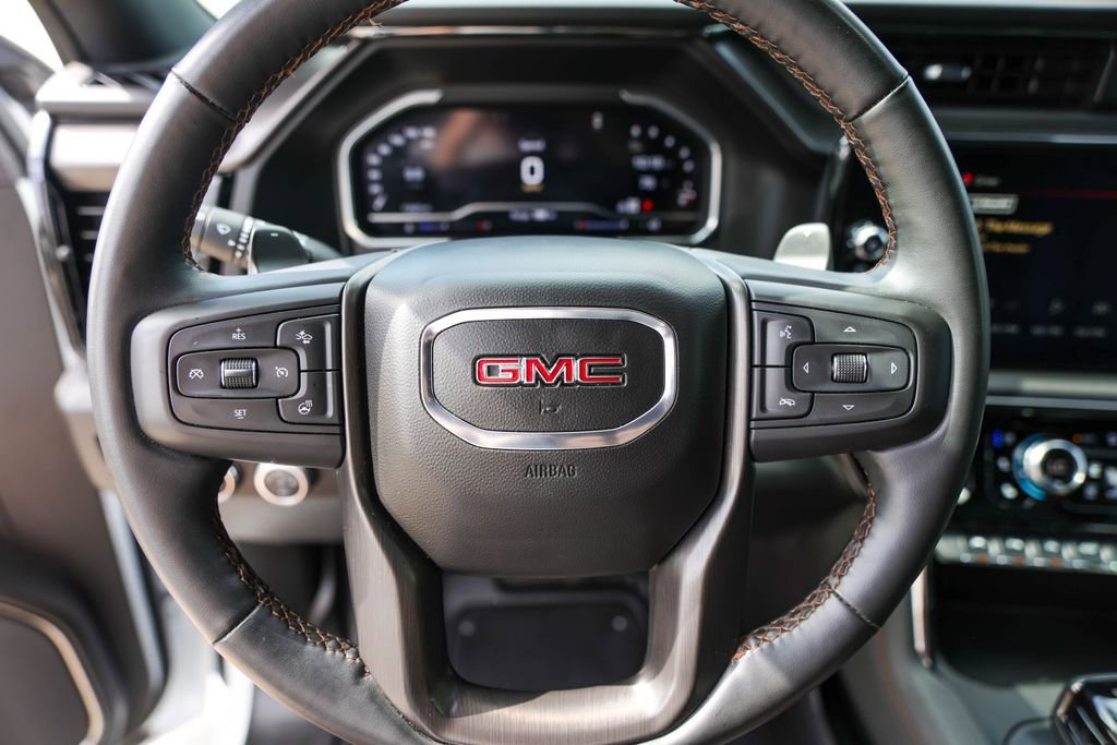 Used 2024 GMC Sierra 1500 AT4 w/ AT4 Premium Package AWD/4WD image 12