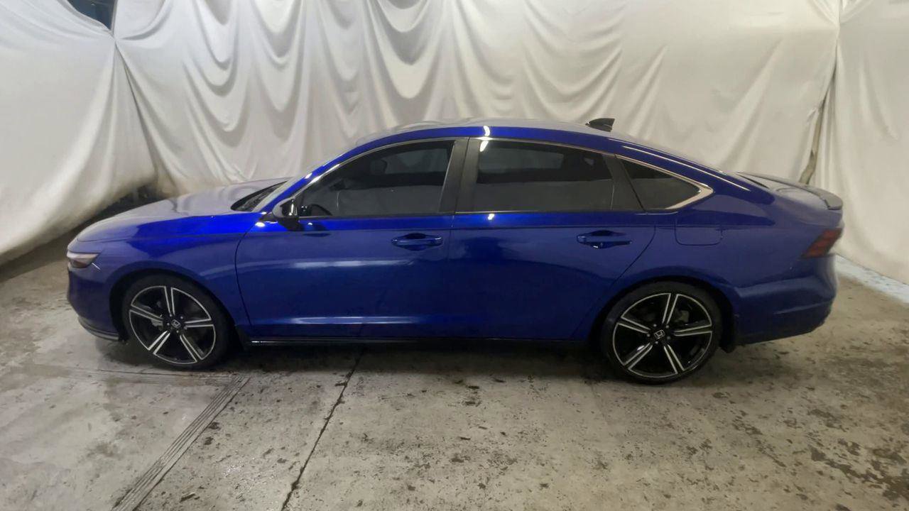 Used 2023 Honda Accord Sport image 5