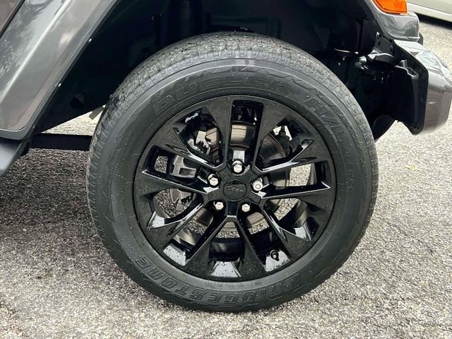 Certified 2021 Jeep Wrangler Unlimited Sahara image 9