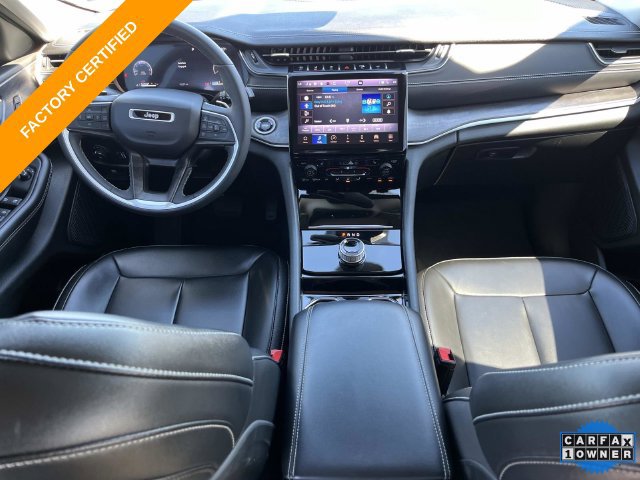 Used 2023 Jeep Grand Cherokee Limited RWD image 17
