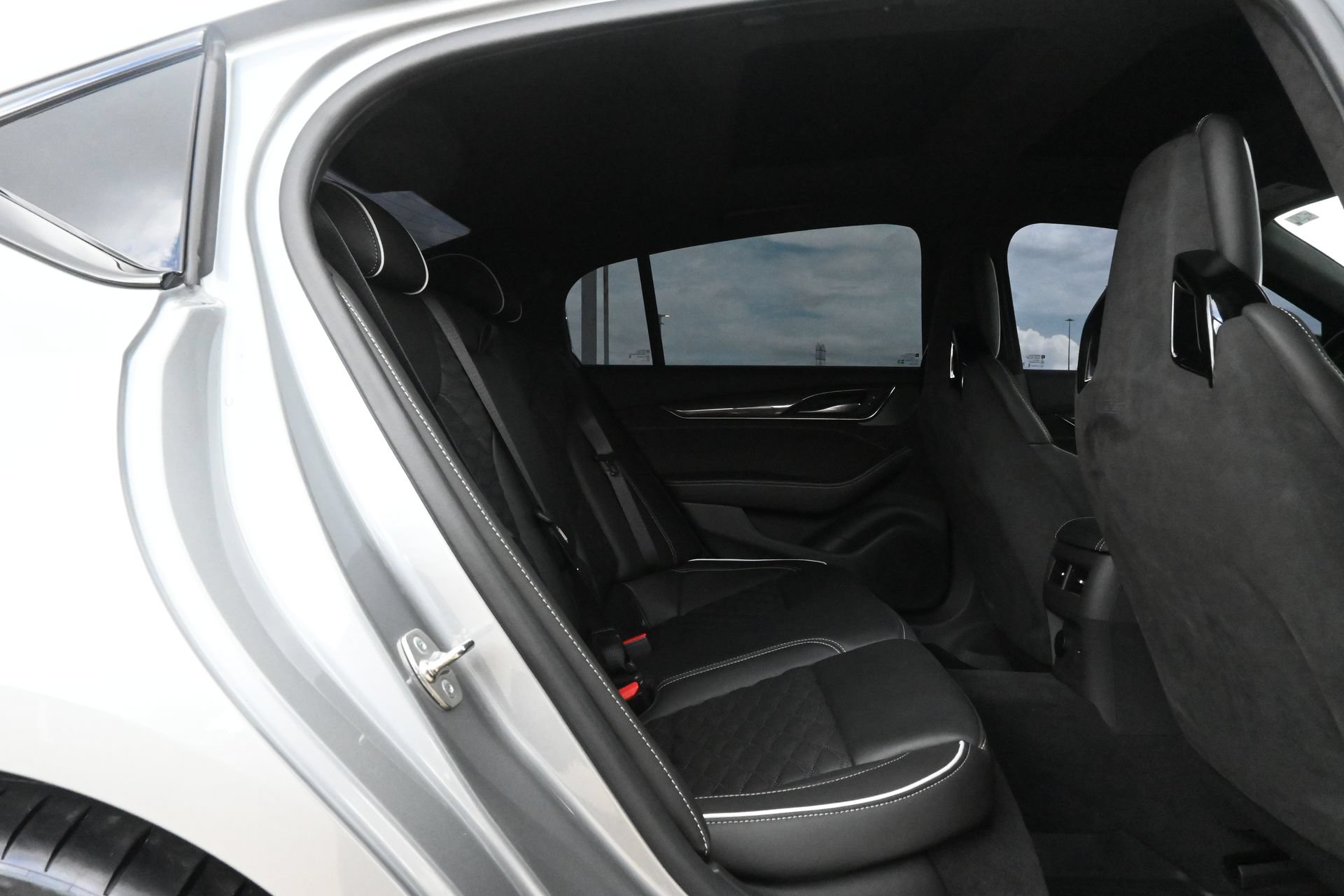 Used 2026 Cadillac CT5 V RWD image 25