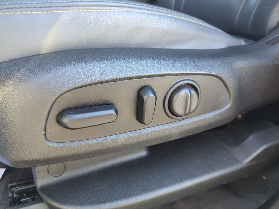 Used 2020 Buick Enclave Essence w/ LPO, Floor Liner Package image 13