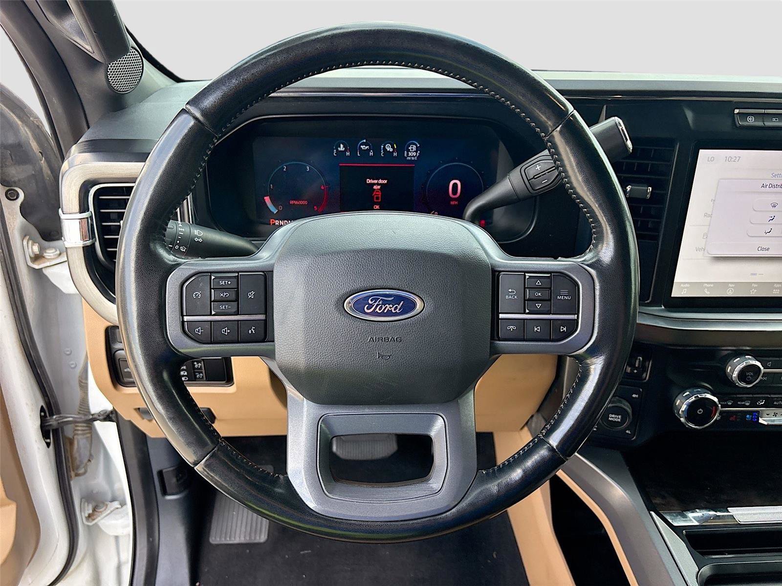 Used 2023 Ford F250 Lariat w/ Chrome Package image 13