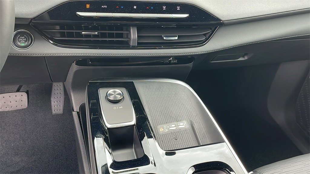 New 2026 Buick Enclave Sport Touring w/ Power Package image 19