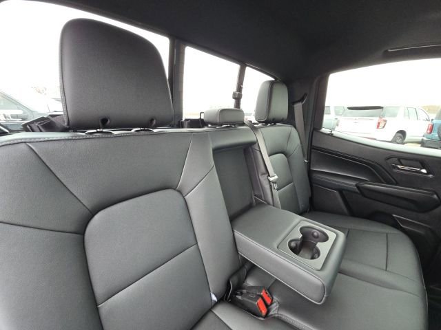 Used 2024 Chevrolet Colorado LT w/ LT Convenience Package III image 16