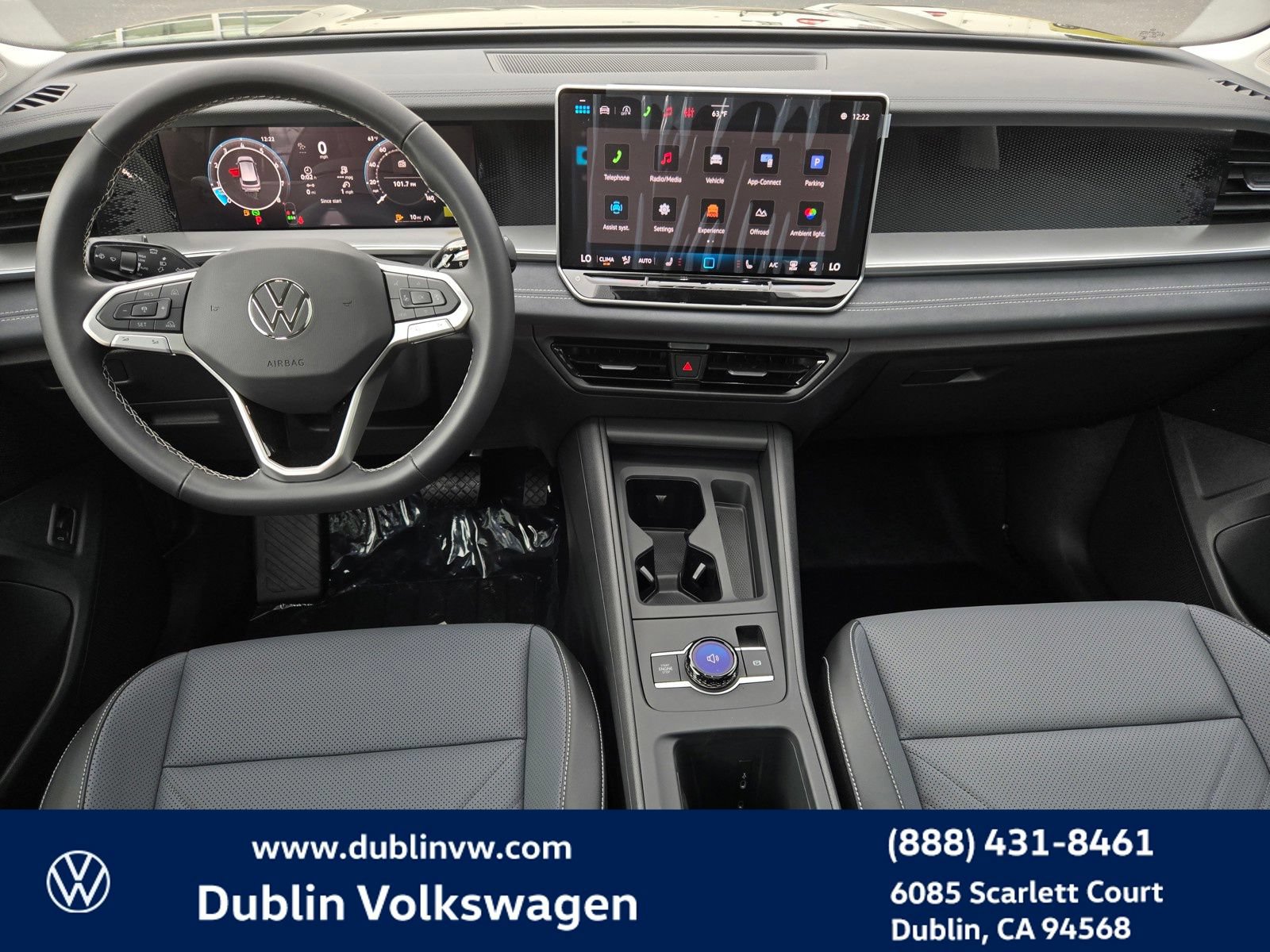New 2026 Volkswagen Tiguan SE AWD/4WD image 12