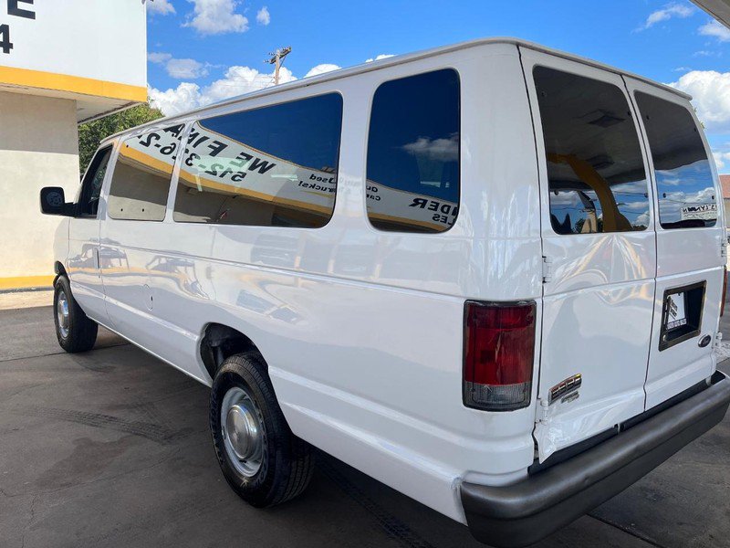 Used 2006 Ford E-350 and Econoline 350 XLT RWD image 4