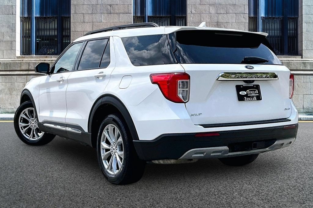 Certified 2023 Ford Explorer XLT w/ Equipment Group 202A AWD/4WD image 10