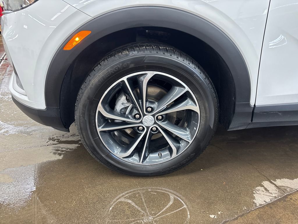 Used 2023 Buick Encore GX Select FWD image 11