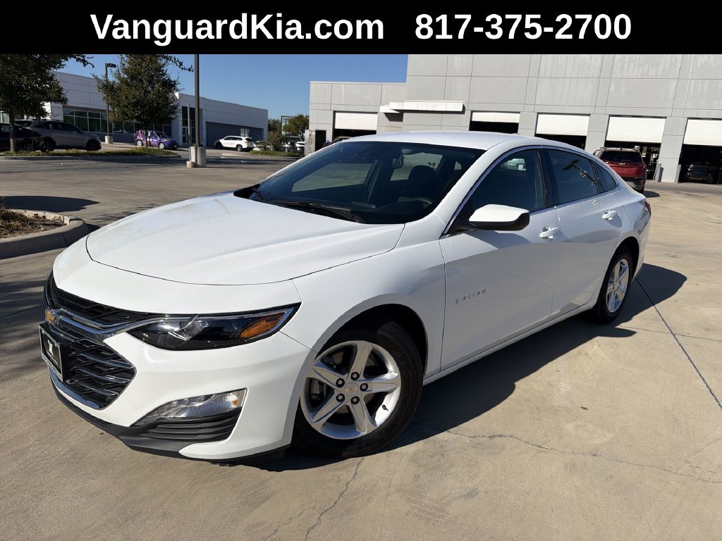 Used 2024 Chevrolet Malibu LT