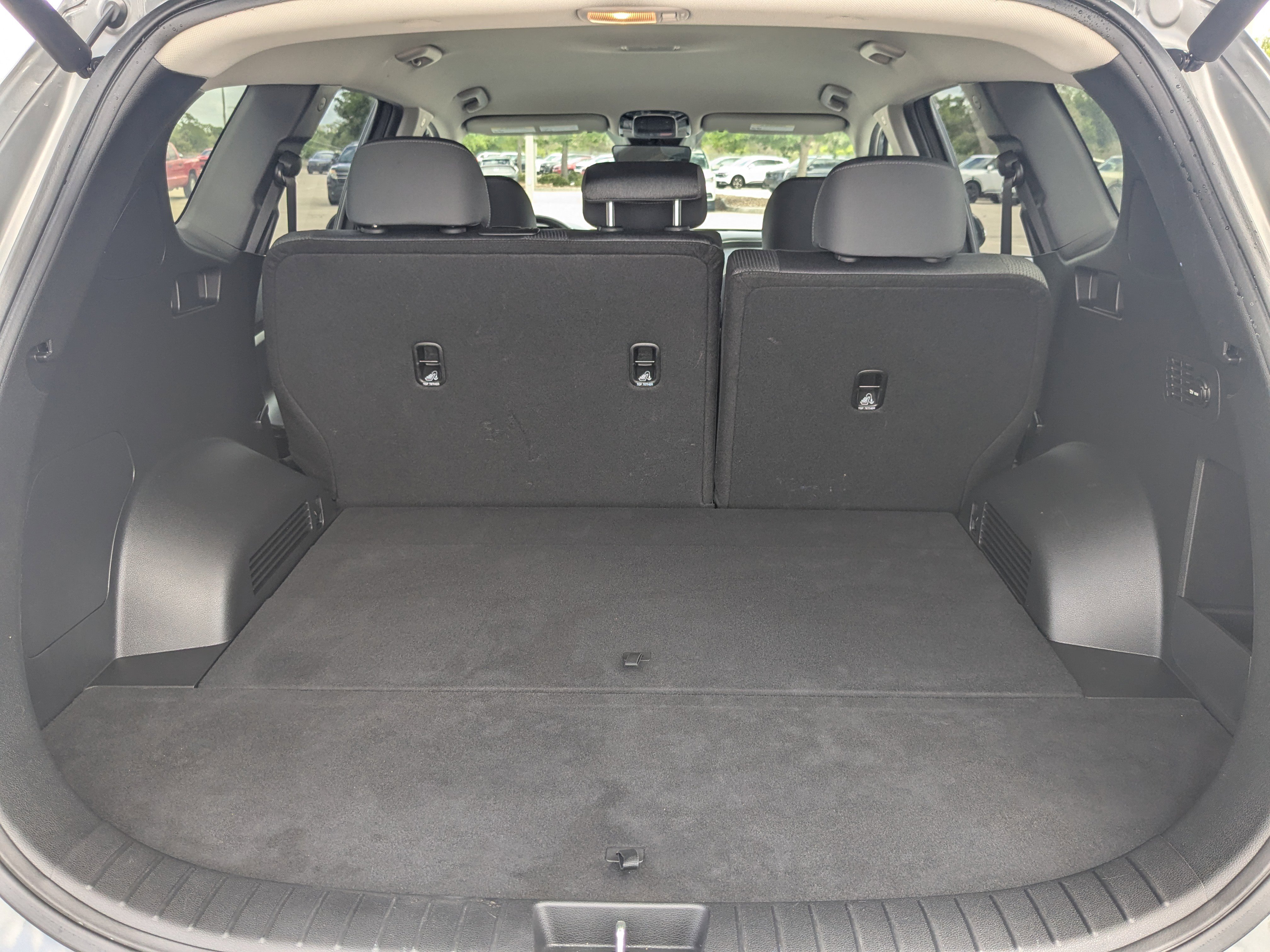 Used 2023 Hyundai Santa Fe SEL FWD image 15