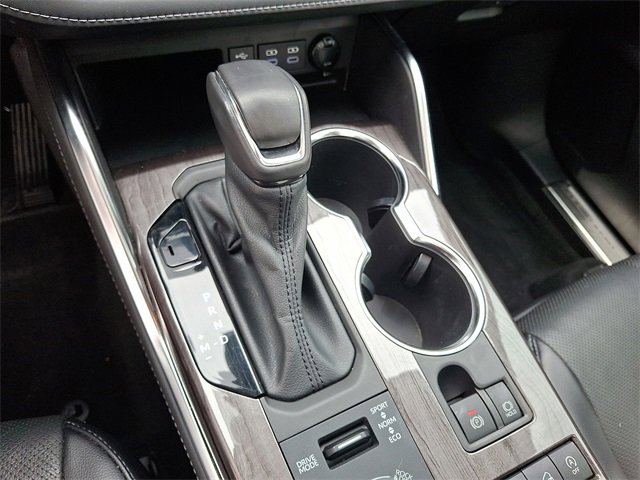 Used 2022 Toyota Highlander Platinum image 13