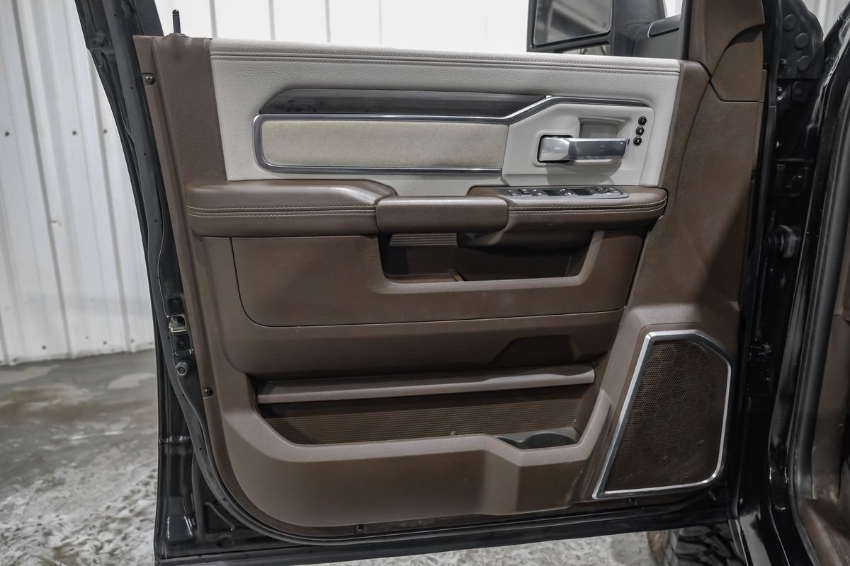 Used 2026 RAM 3500 Laramie AWD/4WD image 43