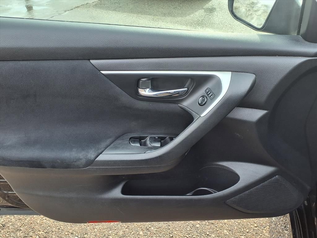 Used 2015 Nissan Altima 2.5 S image 14