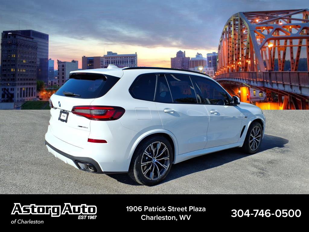 Used 2023 BMW X5 xDrive45e w/ M Sport Package image 3