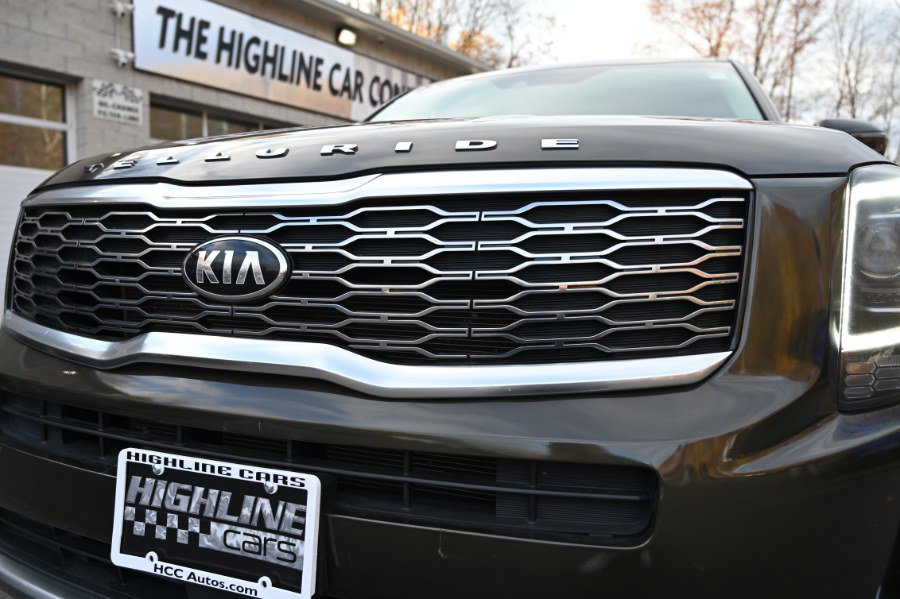 Used 2020 Kia Telluride S w/ S 8 Passenger Seating Package image 12