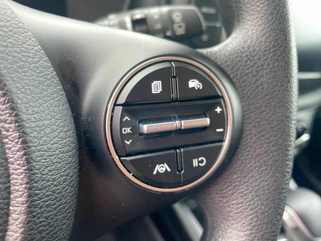 Used 2023 Kia Soul LX w/ LX Technology Package image 18