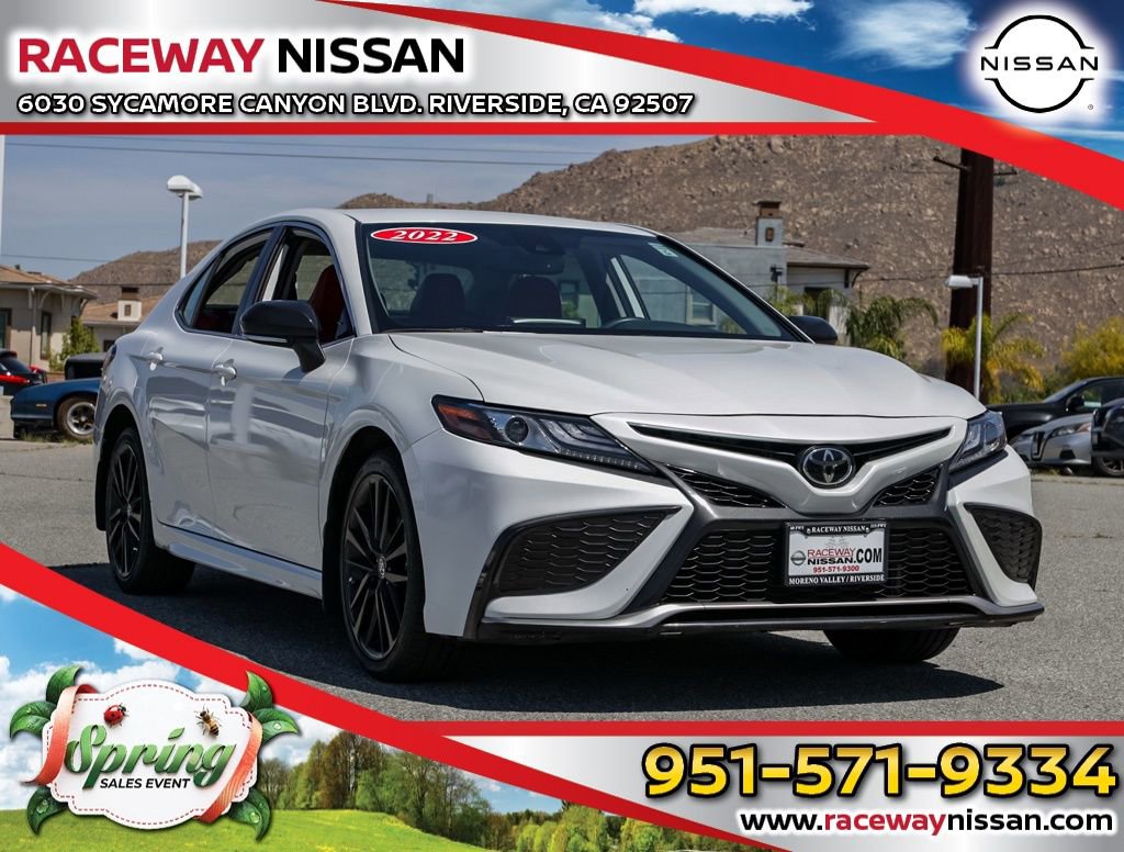 Used 2022 Toyota Camry XSE FWD image 1