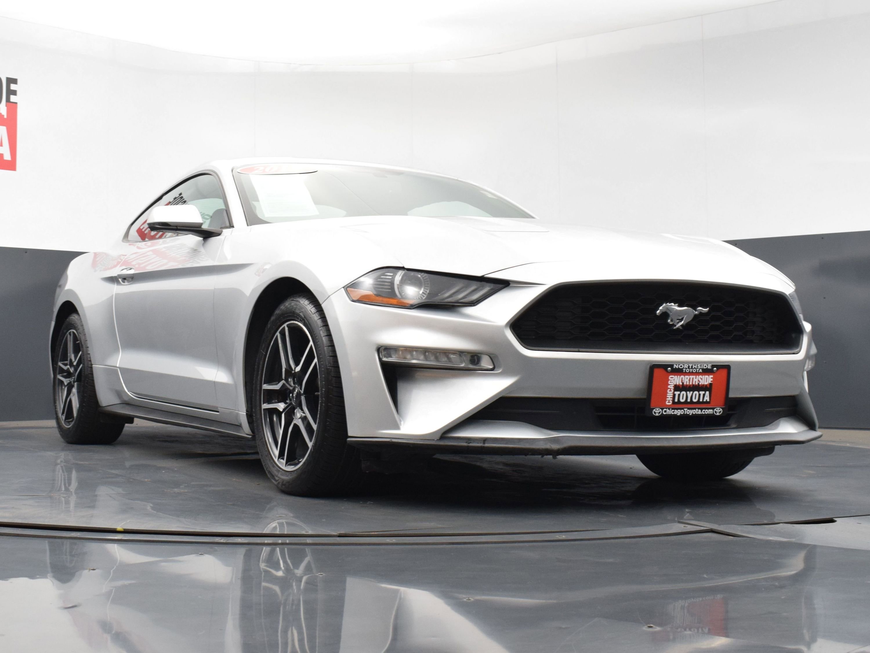 Used 2019 Ford Mustang Premium image 30