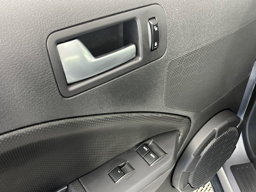 Used 2007 Ford Mustang Shelby GT500 image 24