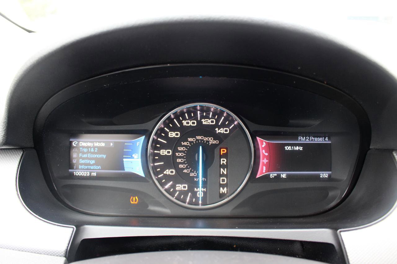 Used 2012 Ford Edge SEL AWD/4WD image 22