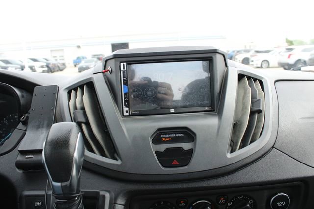 Used 2018 Ford Transit 350 138 DRW RWD image 16