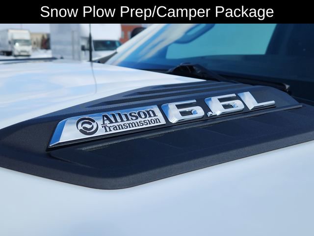 Used 2024 Chevrolet Silverado 2500 Custom w/ Custom Value Package image 15