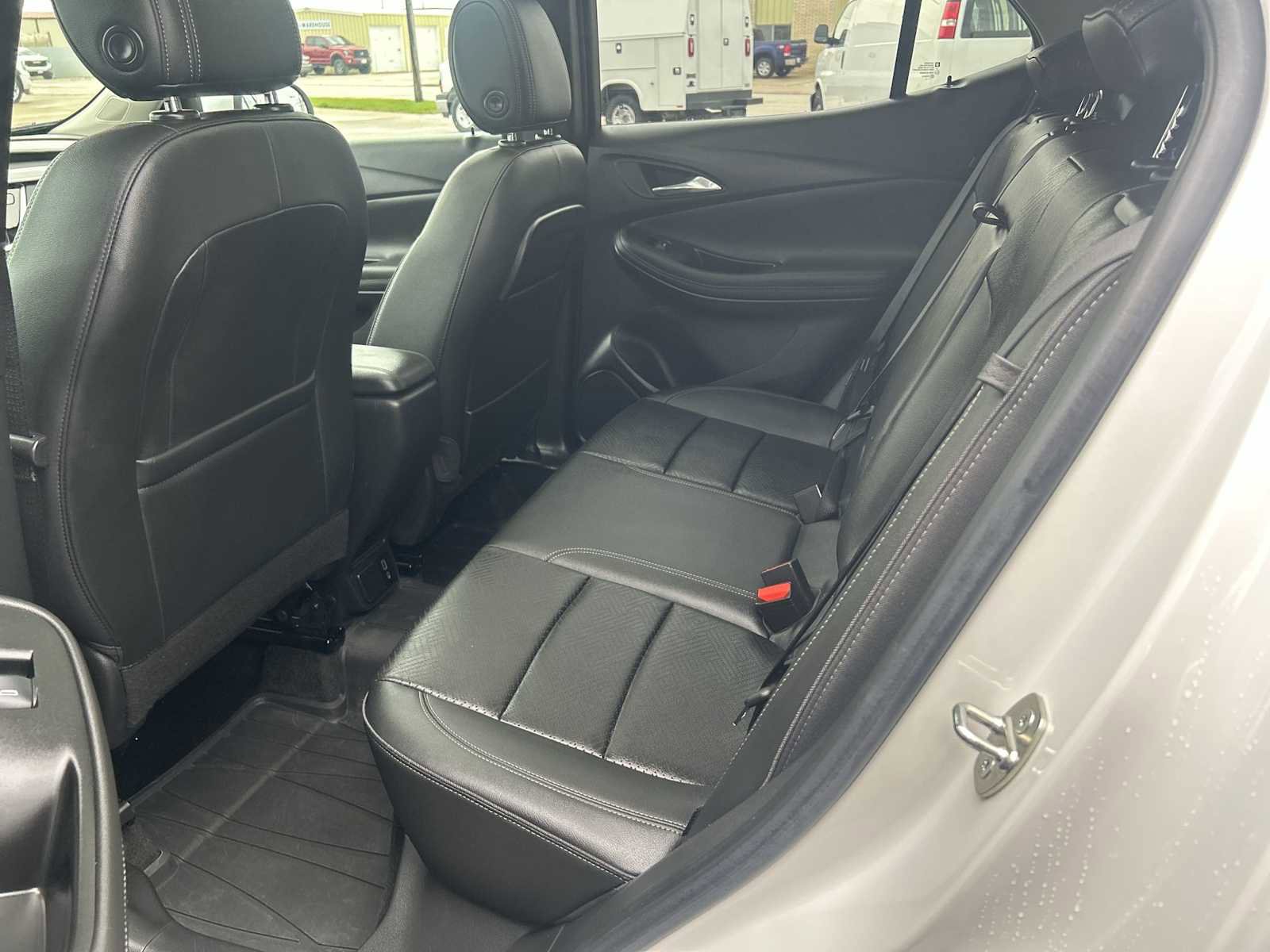 Used 2023 Buick Encore GX Essence w/ Experience Buick Package AWD/4WD image 25
