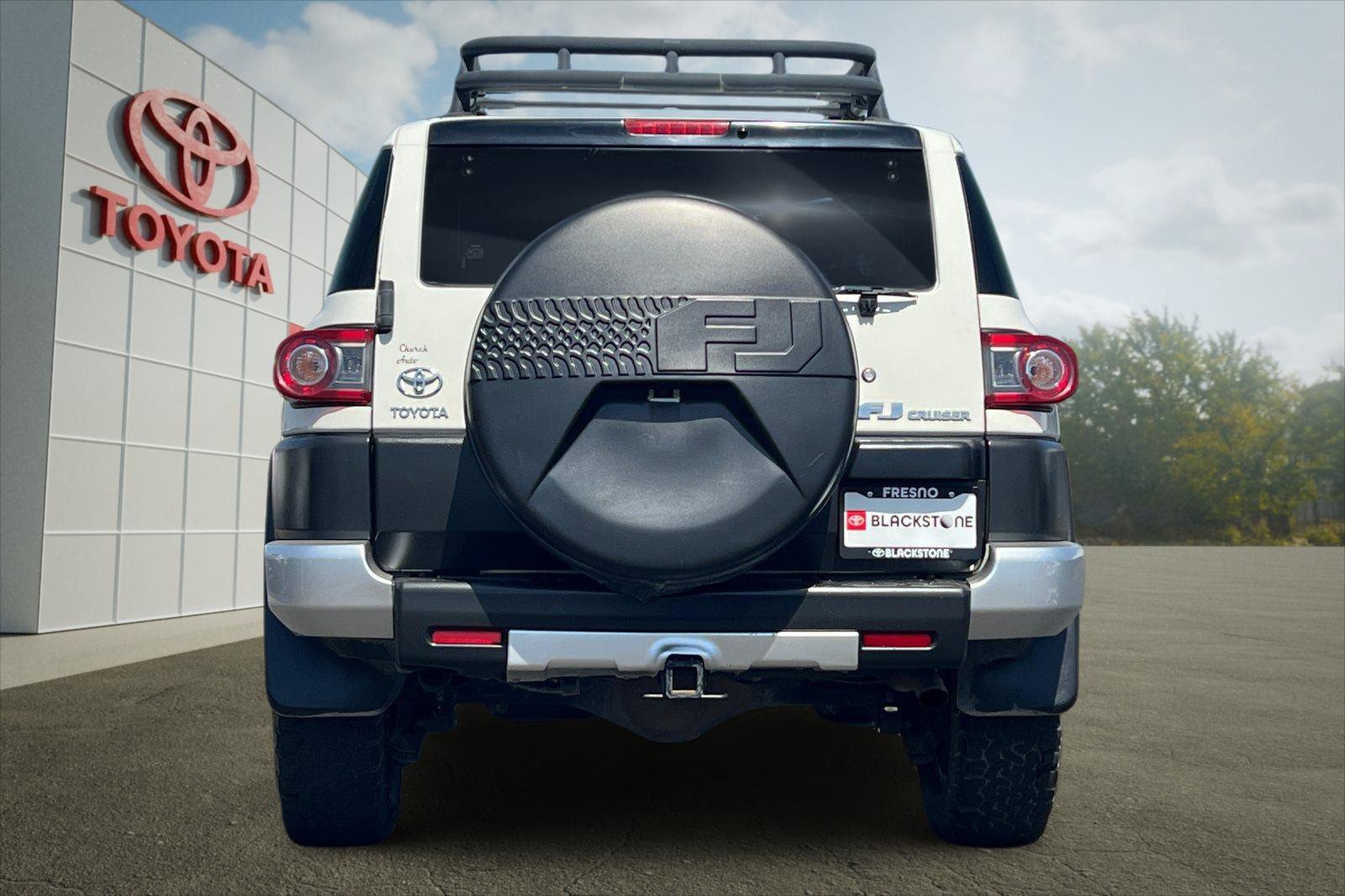 Used 2013 Toyota FJ Cruiser 4WD w/ Convenience Pkg image 4