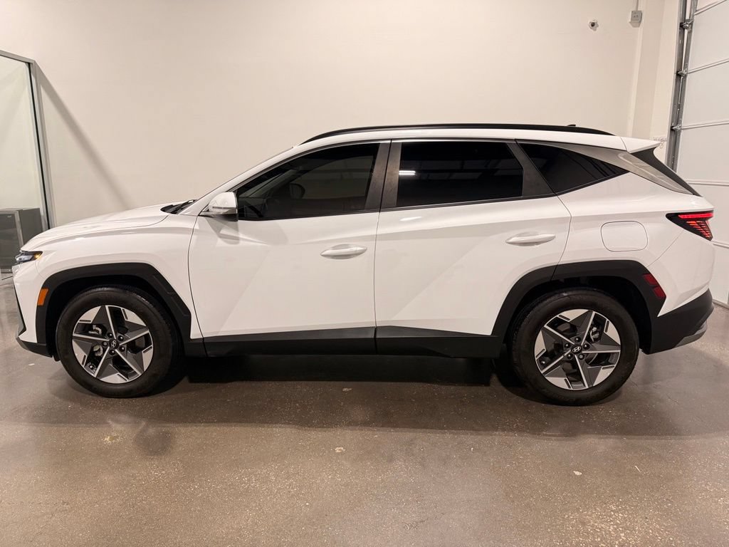 Used 2025 Hyundai Tucson SEL FWD image 8