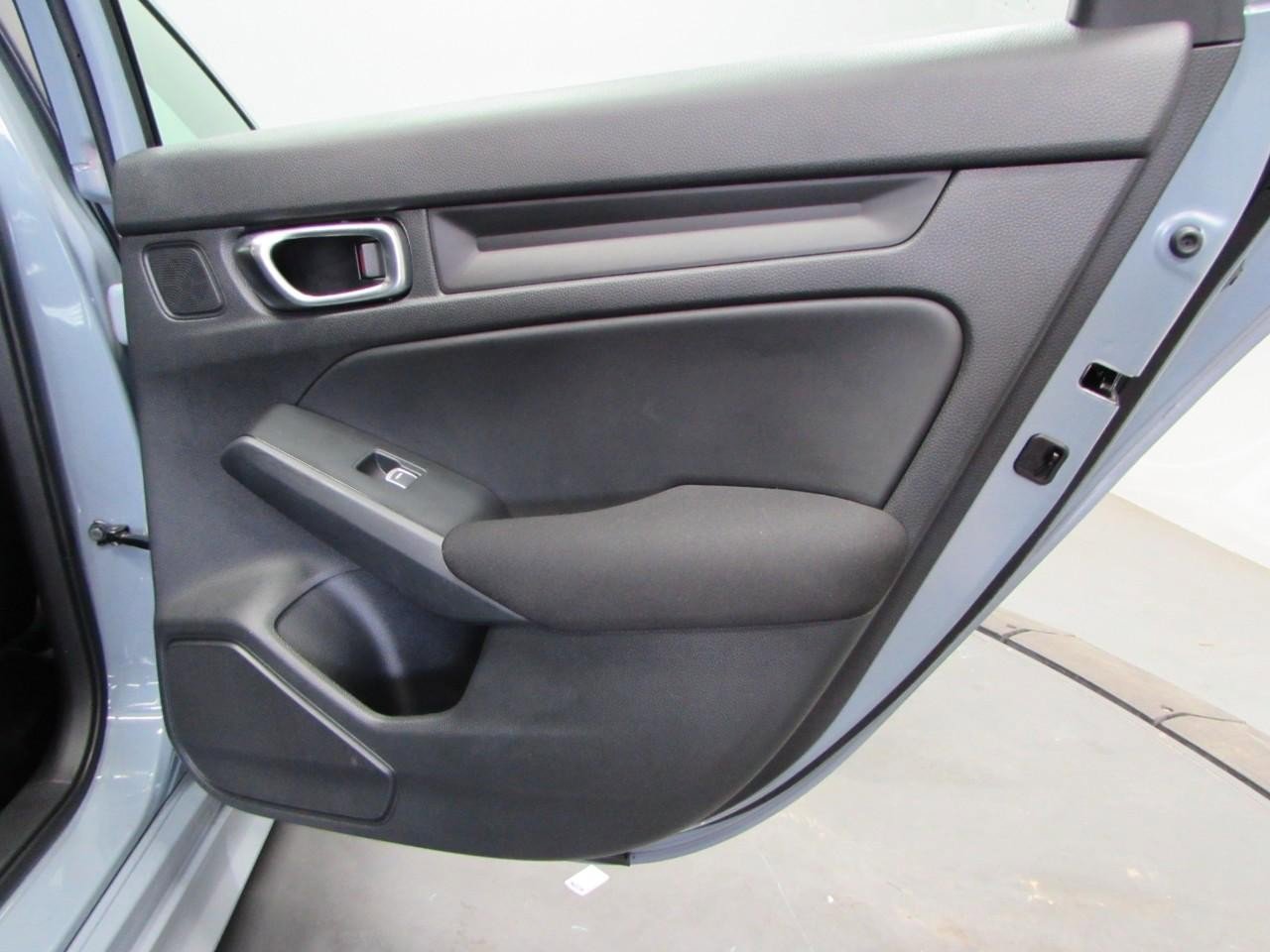 Used 2023 Honda Civic EX image 18