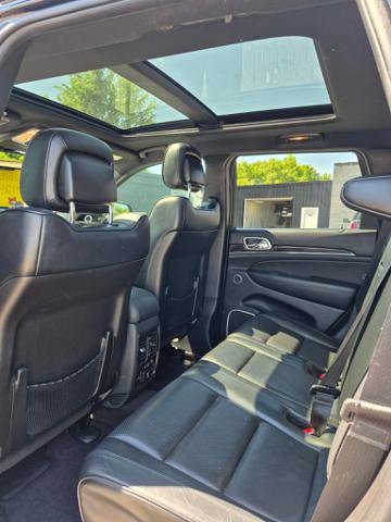 Used 2015 Jeep Grand Cherokee High Altitude AWD/4WD image 18