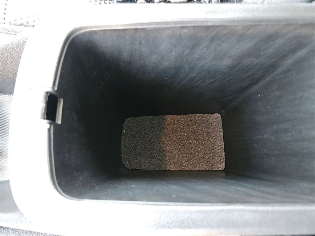 Used 2025 Chevrolet Trax LT w/ LT Convenience Package image 27