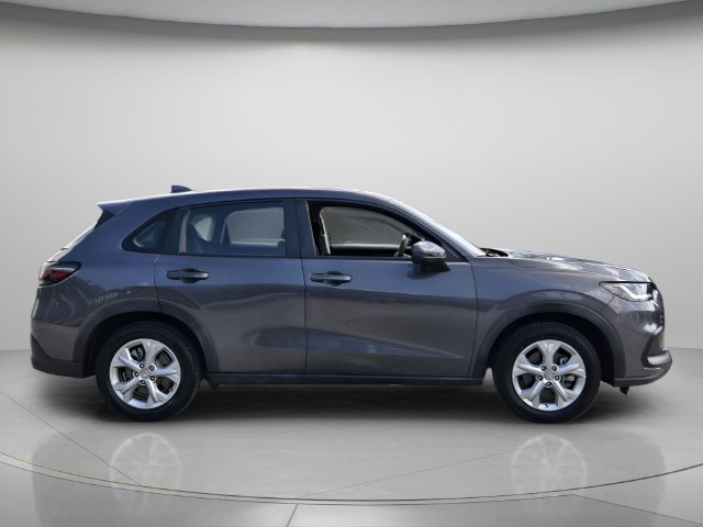 Used 2023 Honda HR-V LX image 5