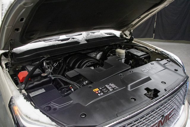 Used 2016 GMC Yukon Denali w/ Open Road Package image 31