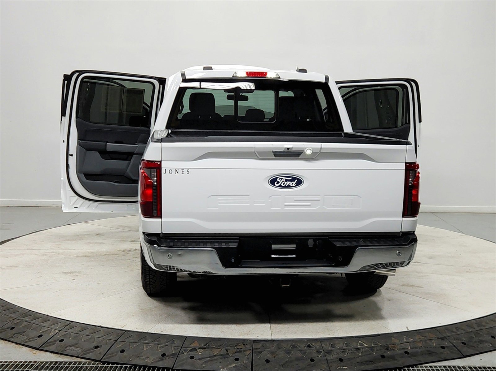 Used 2024 Ford F150 XLT w/ Equipment Group 302A MID image 14