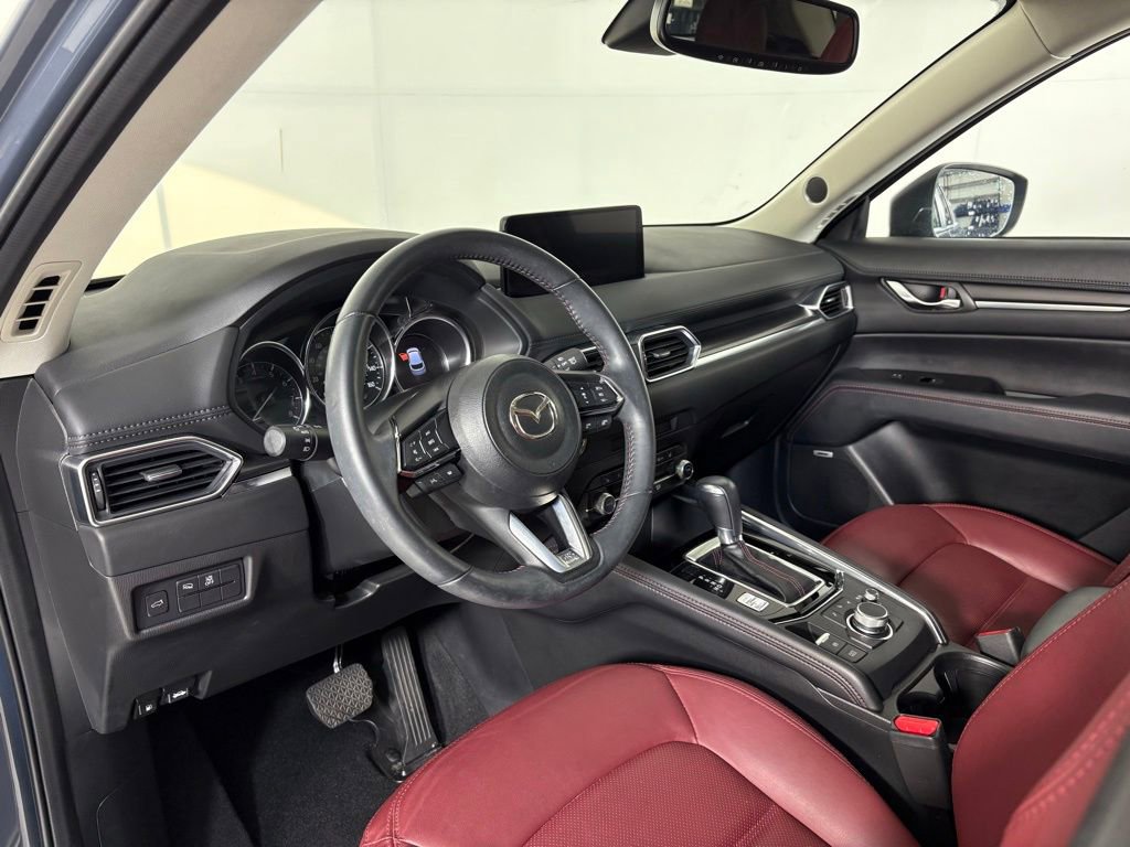 Used 2023 MAZDA CX-5 Carbon Edition image 16