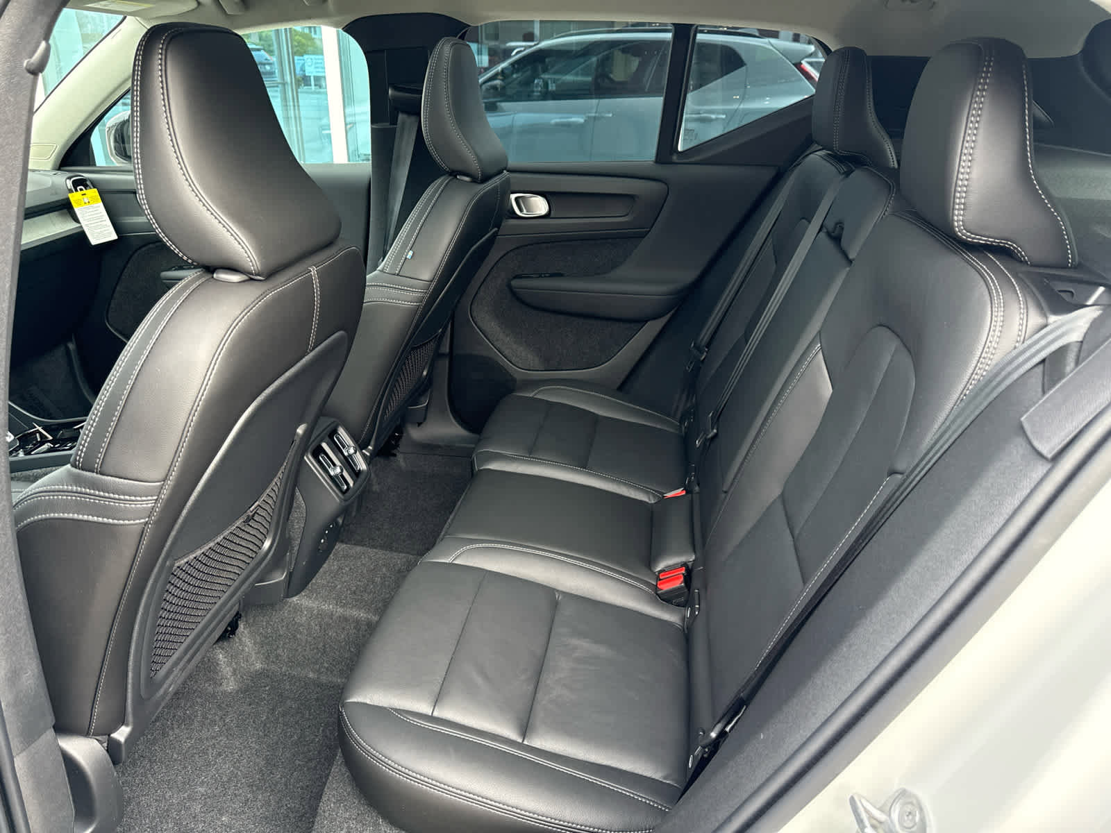 Used 2026 Volvo XC40 B5 Plus w/ Protection Package Premier image 11