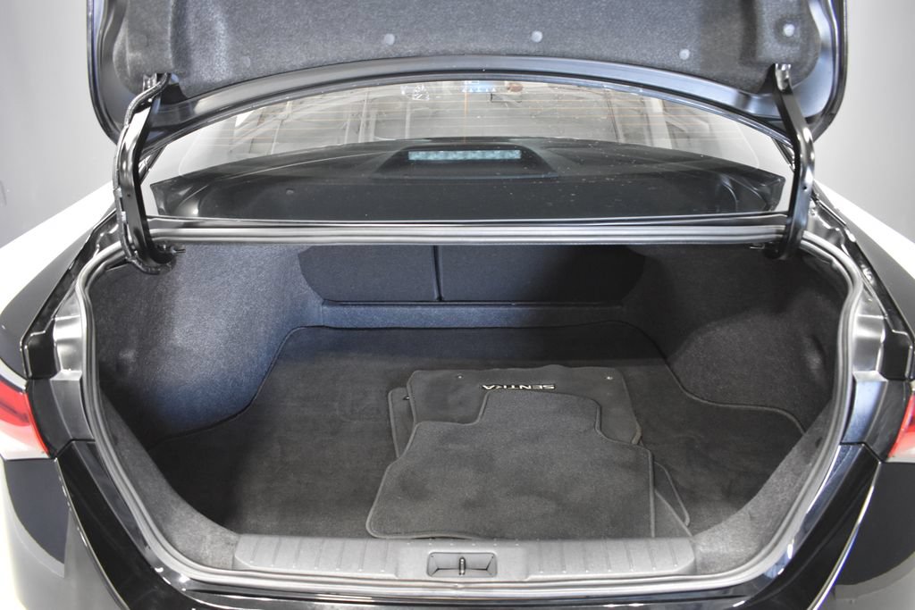 Certified 2024 Nissan Sentra SV w/ All-Weather Package FWD image 31
