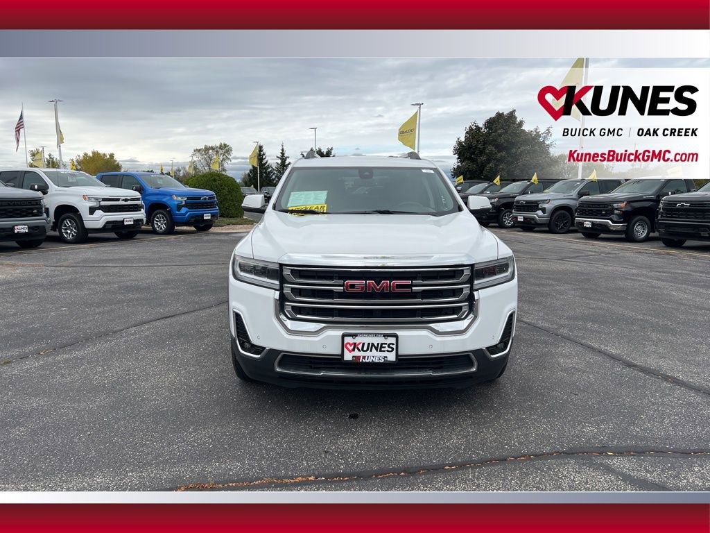 Used 2023 GMC Acadia SLT image 3