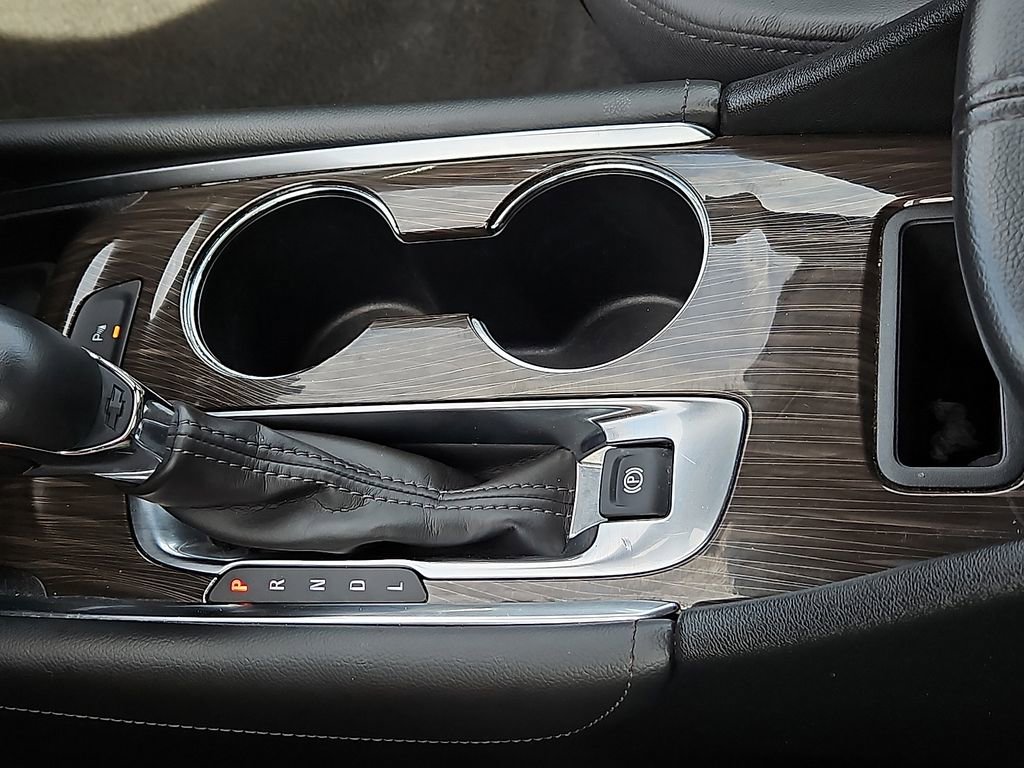 Used 2024 Chevrolet Malibu LT FWD image 23
