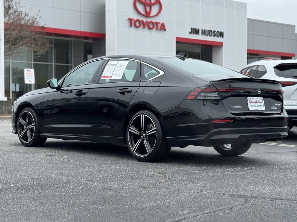 Used 2024 Honda Accord Sport image 9