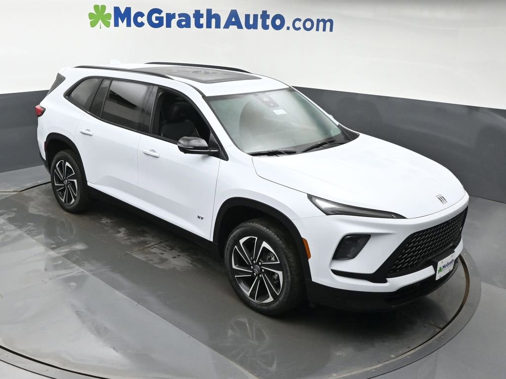 New 2026 Buick Enclave Sport Touring w/ Power Package image 3