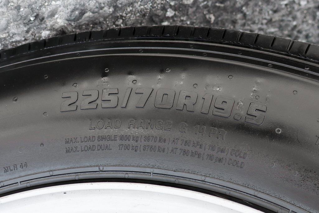 Used 2016 Ford F550 2WD Regular Cab Super Duty image 30