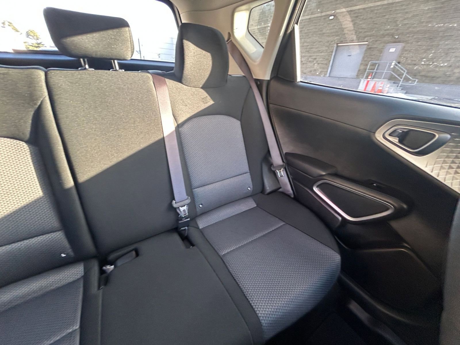 Used 2025 Kia Soul LX w/ LX Technology Package image 37