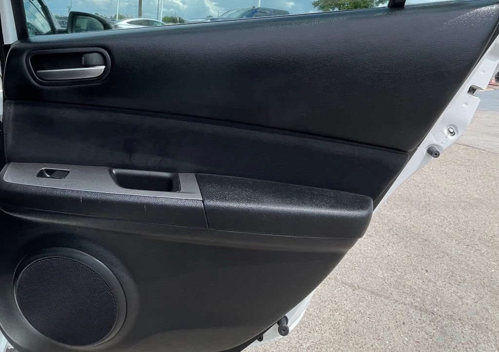 Used 2010 MAZDA MAZDA6 i Sport FWD image 30