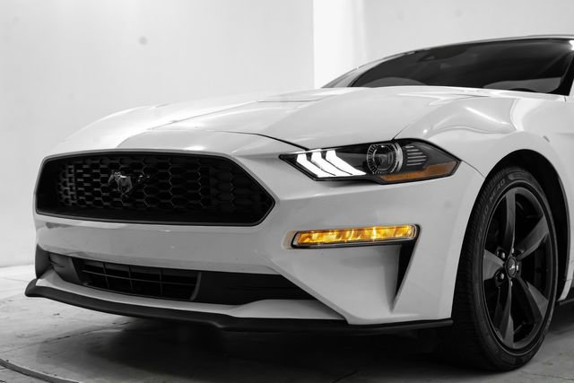 Used 2022 Ford Mustang Coupe image 15
