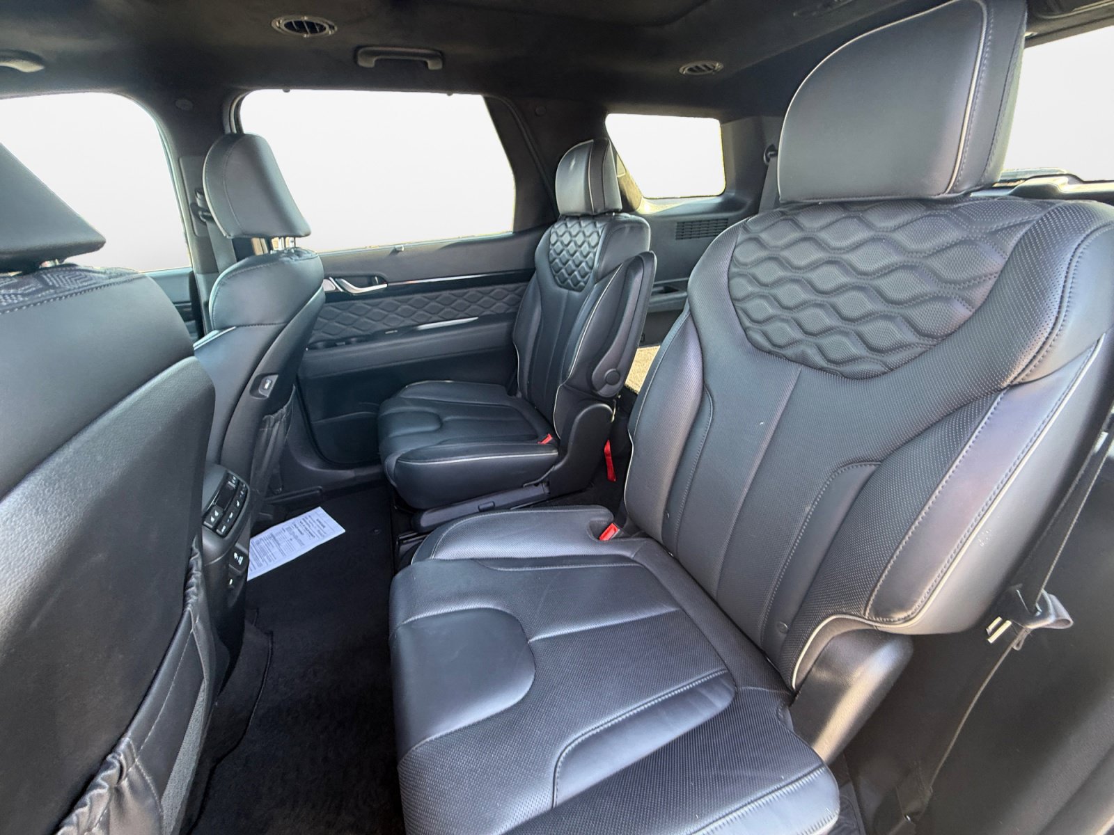 Used 2022 Hyundai Palisade Calligraphy FWD image 15