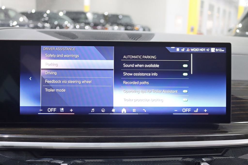 Used 2024 BMW X7 xDrive40i image 25